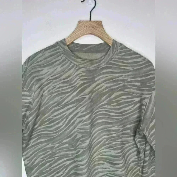 Lululemon Perfectly Oversized Crew , sz  small - Picture 5 of 8